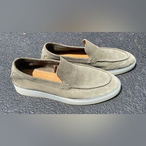 Massimo Dutti men’s olive green loafers worn once has water marks on them